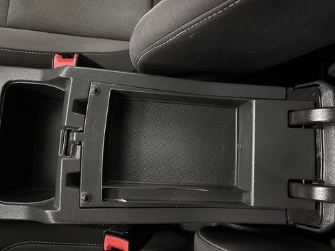 Used 2018 Ford Escape SE w/ SE SYNC Package image 50