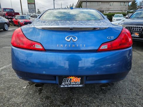 Used 2011 INFINITI G37 Journey w/ Premium Pkg image 14