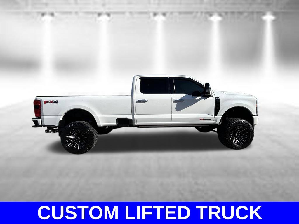 Used 2025 Ford F350 Platinum w/ Platinum Plus Package AWD/4WD image 3