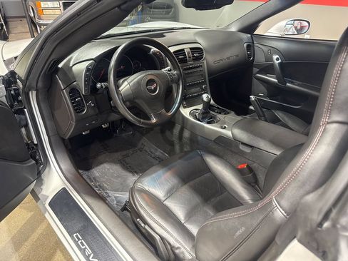 Used 2007 Chevrolet Corvette Z06 w/ Preferred Equipment Group RWD image 74