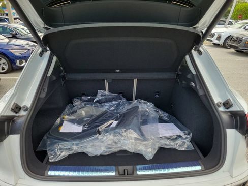 New 2026 Audi Q3 quattro 2.0T AWD/4WD image 31
