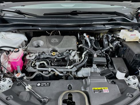 Used 2021 Toyota Sienna XLE w/ XLE Plus Package image 36