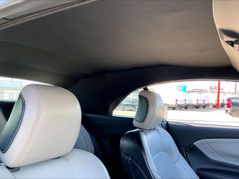 Used 2024 Ford Mustang Premium image 12