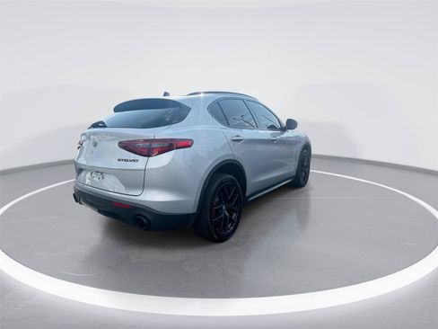 Used 2019 Alfa Romeo Stelvio w/ Nero Edizione RWD image 8