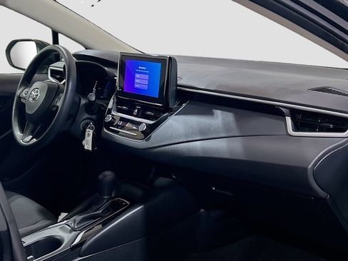 Used 2026 Toyota Corolla LE FWD image 24