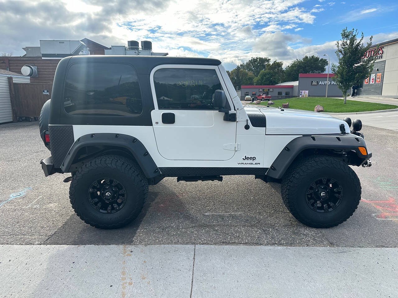 Used 2006 Jeep Wrangler X AWD/4WD image 6