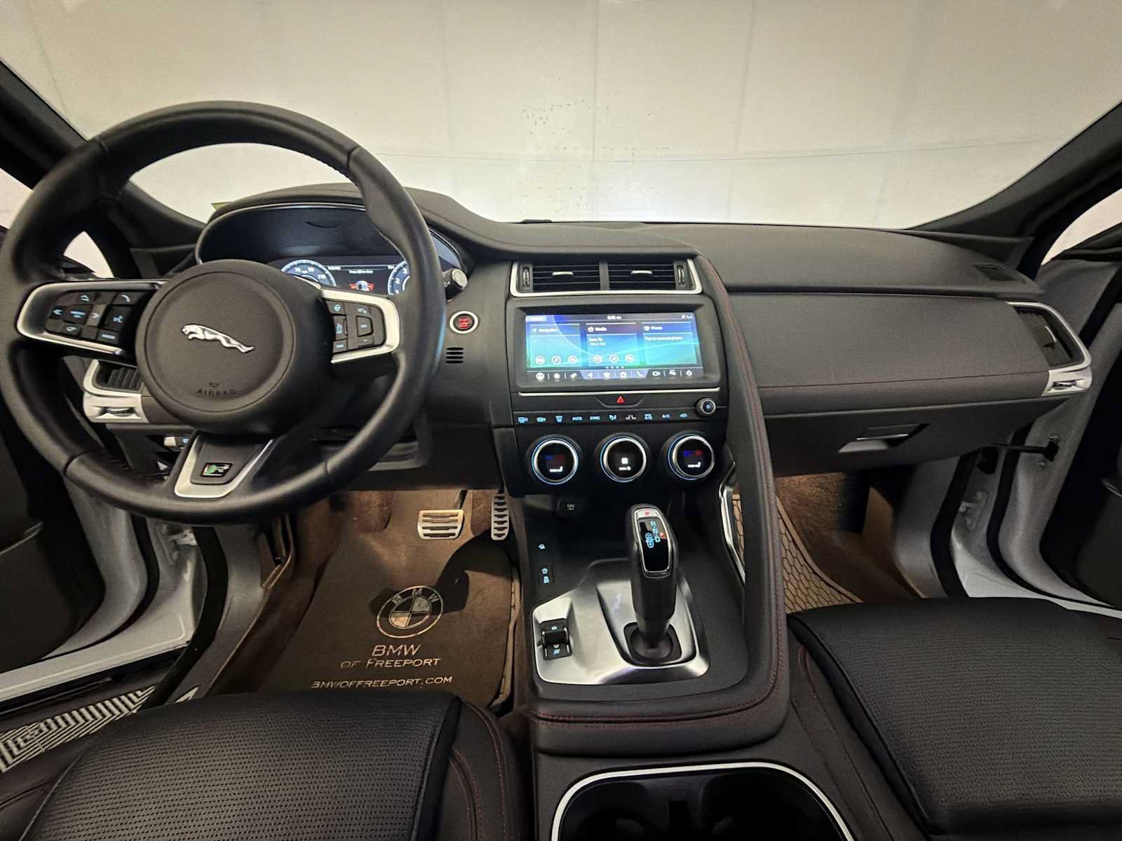 Used 2020 Jaguar E-PACE Checkered Flag AWD/4WD image 17
