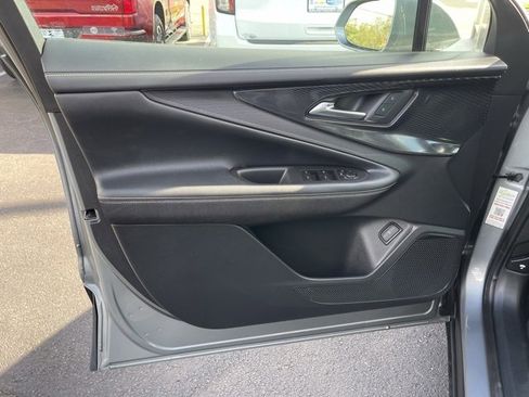 Used 2024 Chevrolet Blazer EV LT image 12