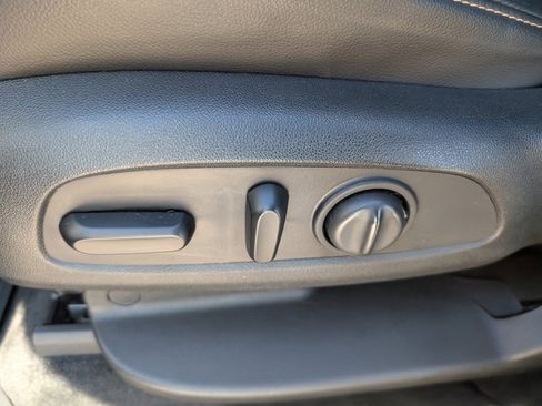 Certified 2020 Chevrolet Traverse RS w/ LPO, Floor Liner Package image 10