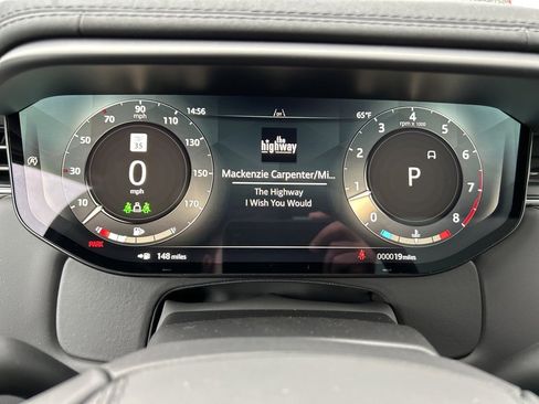 New 2025 Land Rover Range Rover Sport Dynamic SE image 27