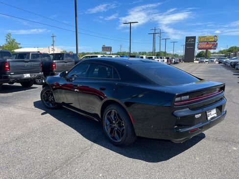 New 2026 Dodge Charger R/T w/ Blacktop Package AWD/4WD image 7