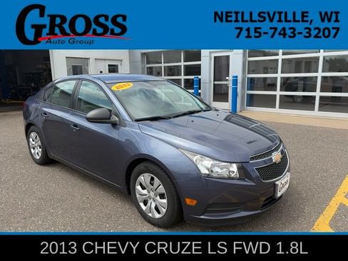 Used 2013 Chevrolet Cruze LS FWD image 1
