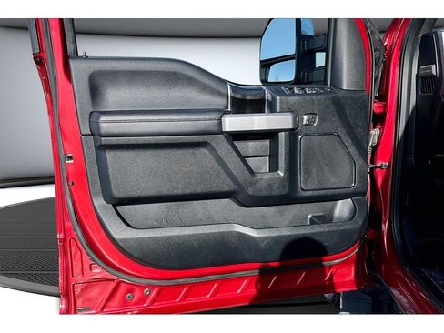 Used 2018 Ford F350 Platinum w/ Platinum Ultimate Package image 17