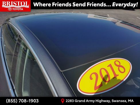 Used 2018 Tesla Model 3 Long Range image 9