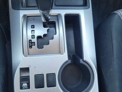 Used 2016 Toyota 4Runner SR5 image 19