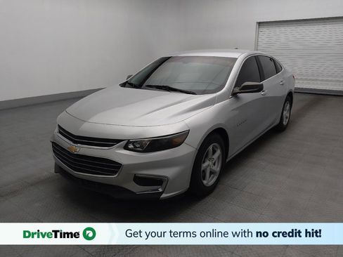 Used 2018 Chevrolet Malibu LS FWD image 1