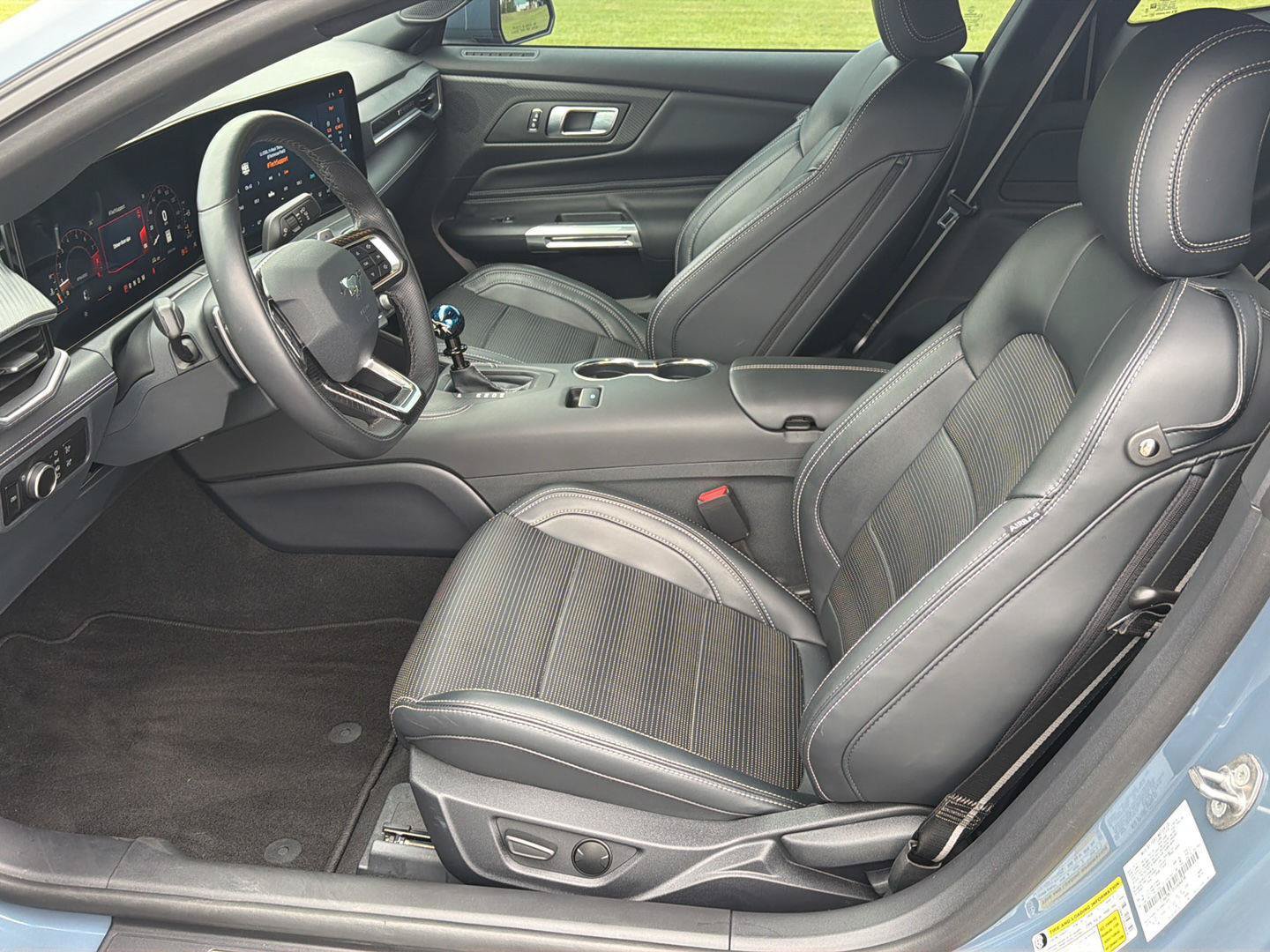 Used 2025 Ford Mustang GT Premium RWD image 10