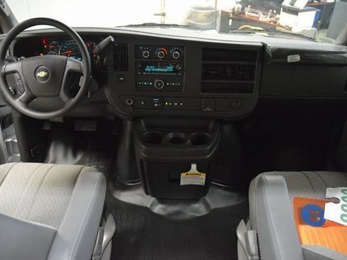 New 2025 Chevrolet Express 3500 w/ Power Convenience Package image 18