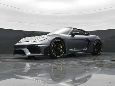 Certified 2025 Porsche 718 Boxster Spyder RS RWD image 36