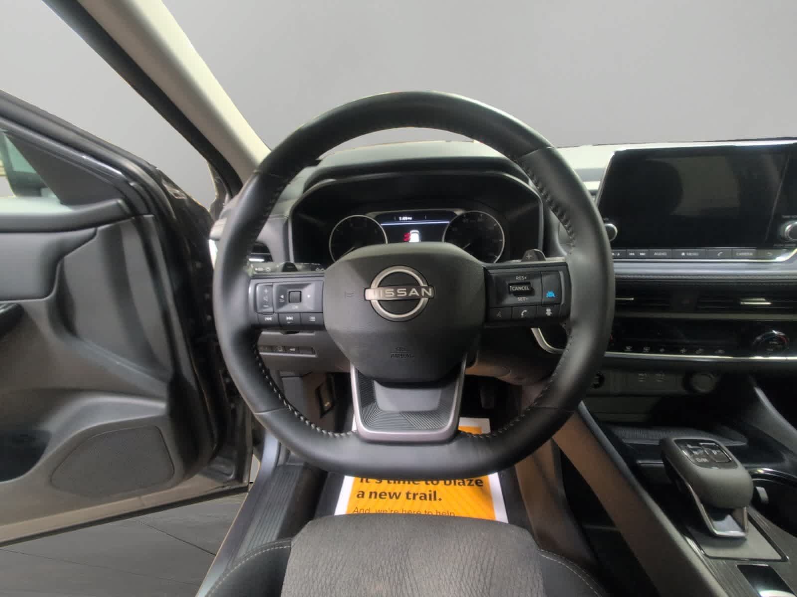 Used 2026 Nissan Rogue SV AWD/4WD image 13