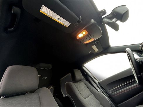 Used 2024 Dodge Durango GT image 23