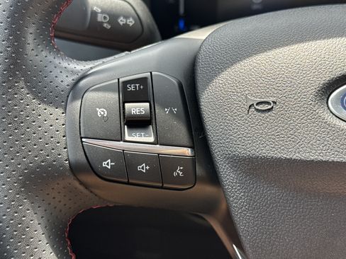 Used 2024 Ford Escape ST-Line AWD/4WD image 16