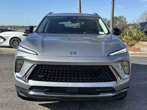 Used 2025 Buick Envision Sport Touring image 3