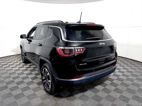 Used 2022 Jeep Compass Limited w/ Sun and Sound Group AWD/4WD image 5