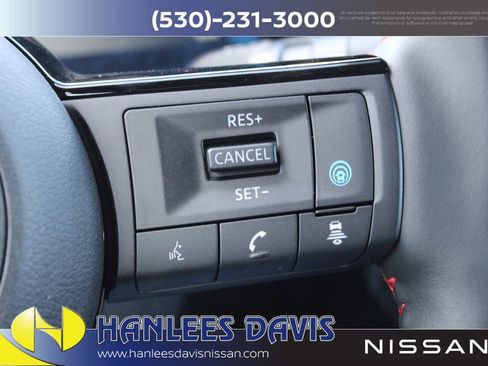 New 2026 Nissan Kicks SR w/ SR Premium Package image 31