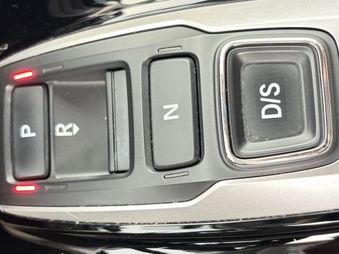 Used 2020 Honda Pilot Touring image 34