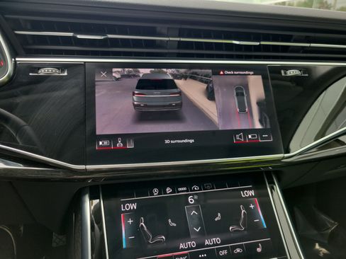 Used 2023 Audi Q7 3.0T Premium AWD/4WD image 23