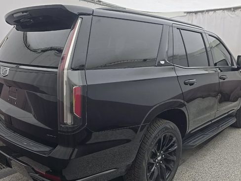 Used 2023 Cadillac Escalade Sport AWD/4WD image 3