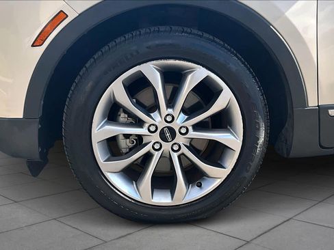 Used 2018 Lincoln MKC Select w/ Select Plus Package image 10