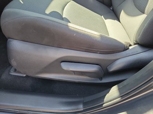 Used 2023 Toyota RAV4 LE image 18