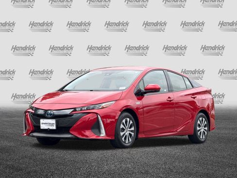 Used 2020 Toyota Prius Prime LE image 9
