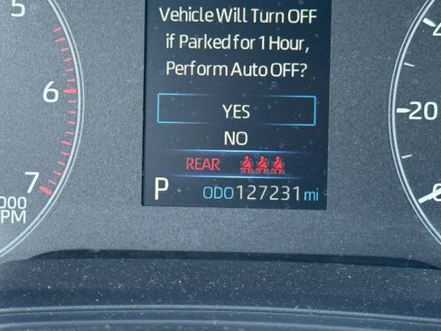 Used 2023 Toyota Corolla SE w/ SE Package FWD image 21