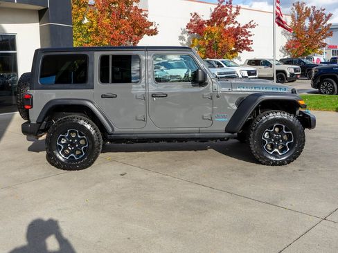Used 2022 Jeep Wrangler Unlimited Rubicon 4xe w/ Cold Weather Group image 8