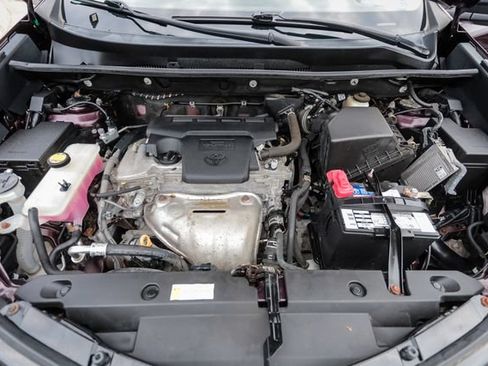 Used 2018 Toyota RAV4 LE w/ All Weather Liner Package AWD/4WD image 62