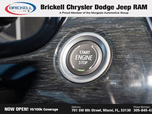 Used 2023 Cadillac XT6 Premium Luxury image 32