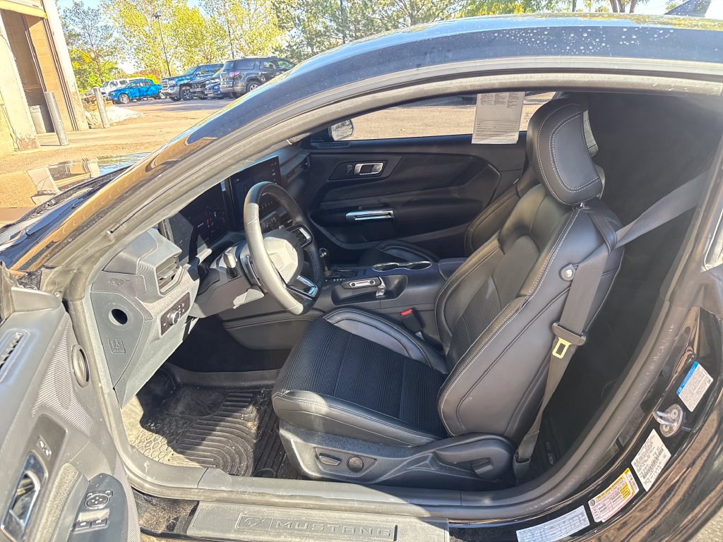 Used 2024 Ford Mustang GT w/ GT Performance Package RWD image 10