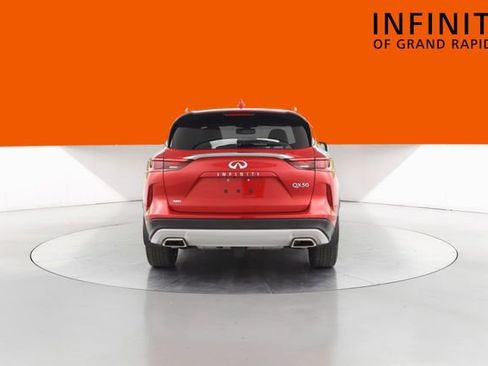 Used 2022 INFINITI QX50 Autograph AWD/4WD image 4