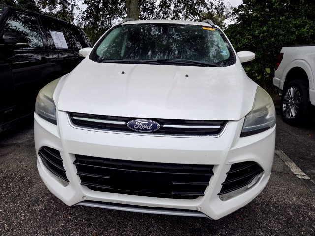 Used 2016 Ford Escape Titanium w/ Equipment Group 301A FWD image 2