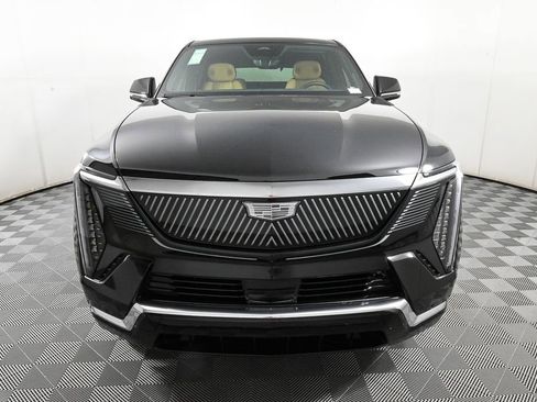 New 2025 Cadillac Escalade IQ Luxury 2 image 40