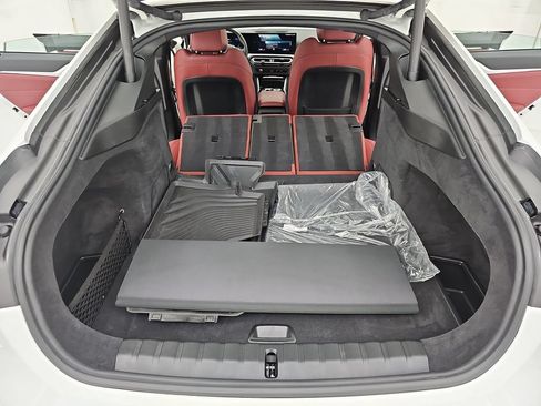 Used 2023 BMW i4 eDrive35 RWD image 19