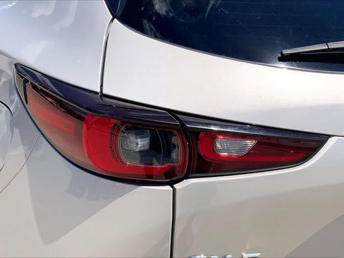 Certified 2025 MAZDA CX-5 AWD 2.5 S w/ Preferred Package image 28