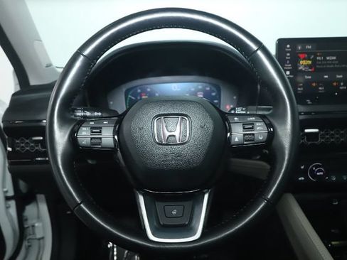 Used 2025 Honda Accord Touring image 24