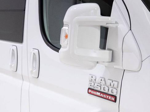 Used 2015 RAM ProMaster 2500 FWD image 16