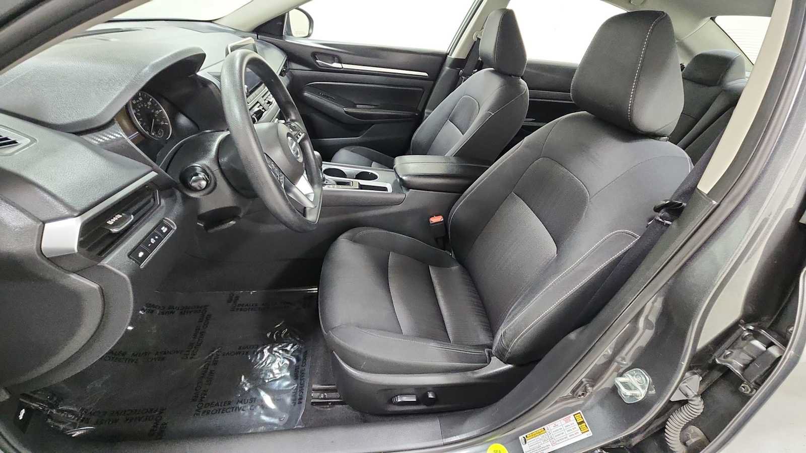 Used 2022 Nissan Altima 2.5 SV FWD image 13