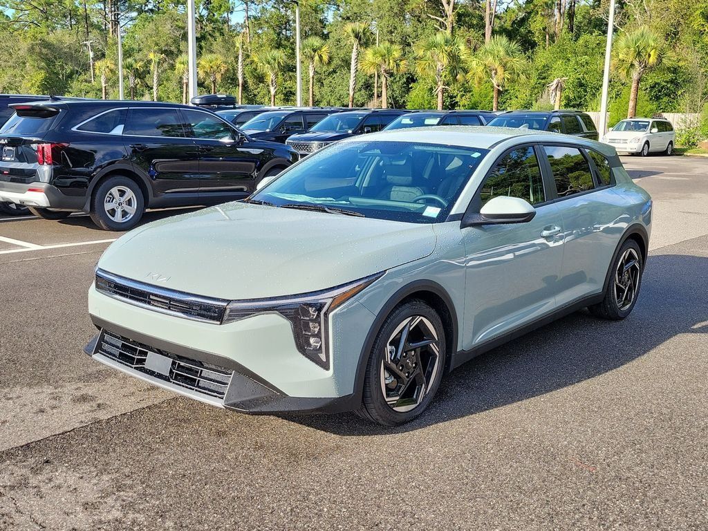 New 2026 Kia K4 EX FWD image 3