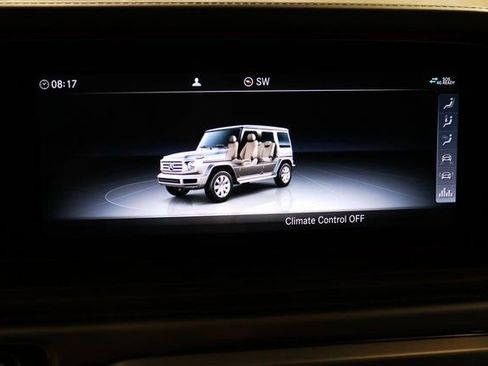 Used 2022 Mercedes-Benz G 550 image 7